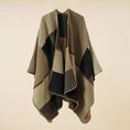 Charger l'image dans la visionneuse de la galerie, Kaki Plaid Poncho Adulte
